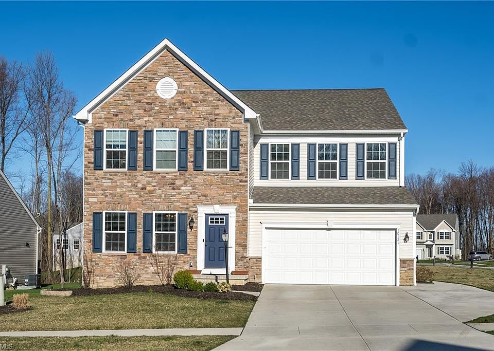 1st image of 10121 Flagstone Dr