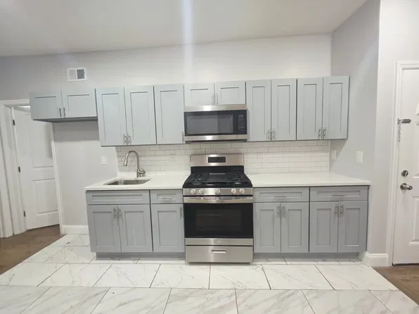 480 Bergen Ave #1F, Jersey City, NJ 07304