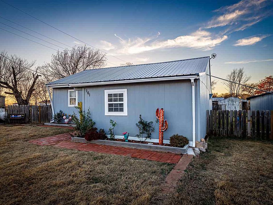 161 SW 4th St, Faxon, OK 73540 Zillow