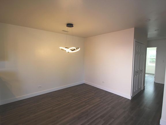 3rd image of 1796 Marquette Ln #5693