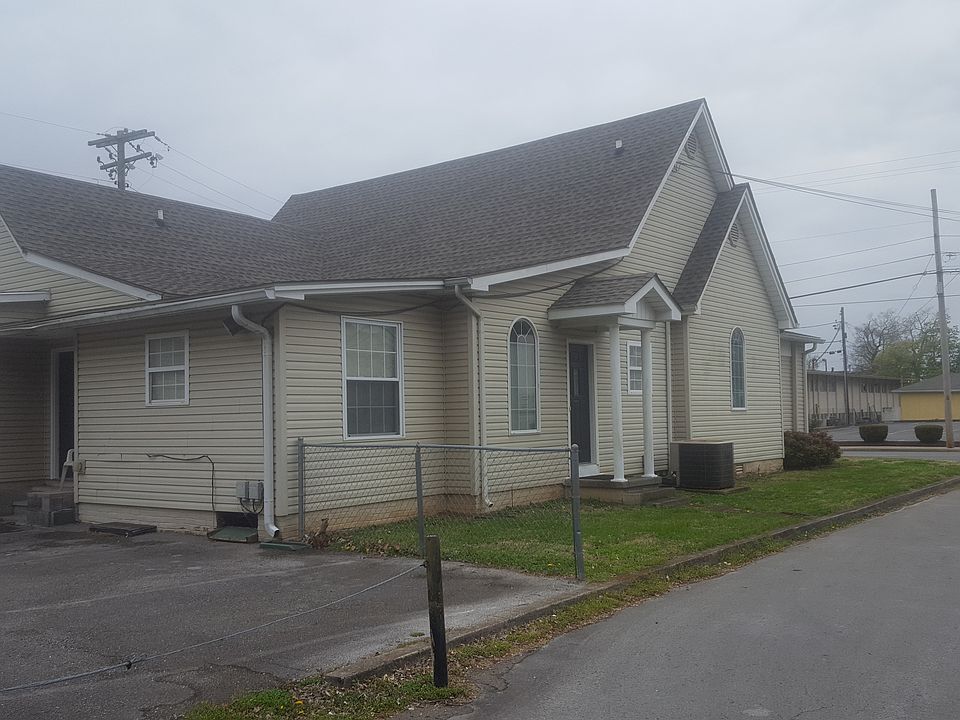 2nd image of 1606 S Virginia St