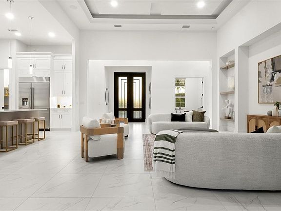 3rd image of 624 Blue Shell Loop