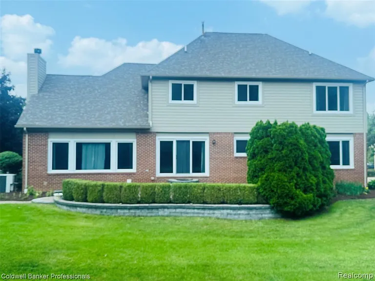 171 Millstone Dr — Photo 32