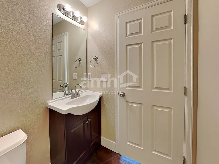 19052 E 53rd Ave — Photo 18