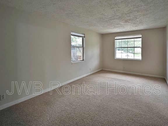 4th image of 1292 Peacefield Dr