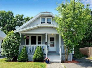 2 Minot Pl, Utica, NY 13502