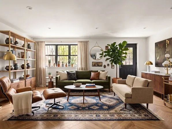 109 Pulaski St, Brooklyn, NY 11206