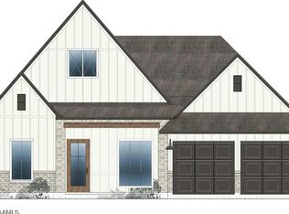 102 Field Point Ln, Youngsville, LA 70592