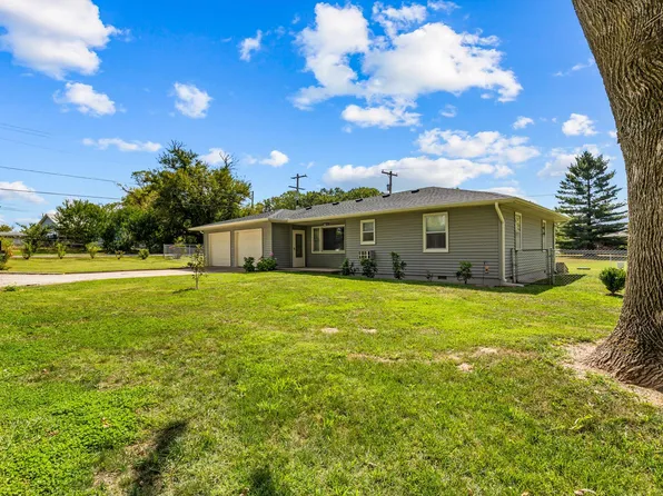 19347 Hill Crest Lane, Cassville, MO 65625