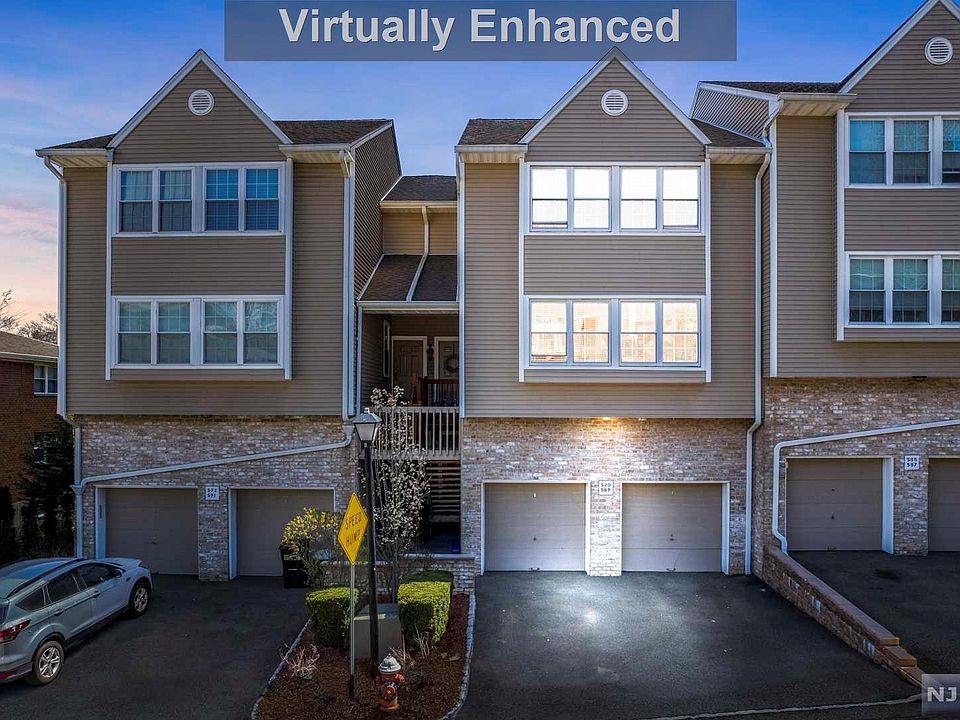 1st image of 590 Windsor Dr