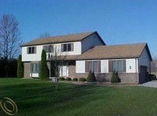 27850 Bell Rd, New Boston, MI 48164