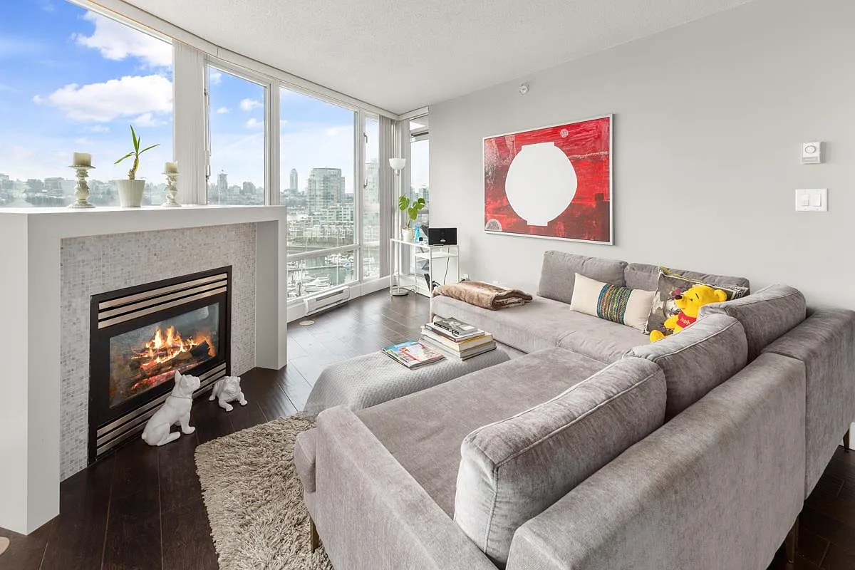2 bed, 1258 sqft, $5,500 — Photo 1