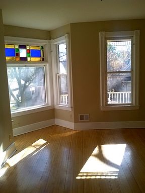 1st image of 289 Stinson St
