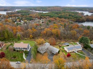 31 Overlook Dr, Southborough, MA 01772