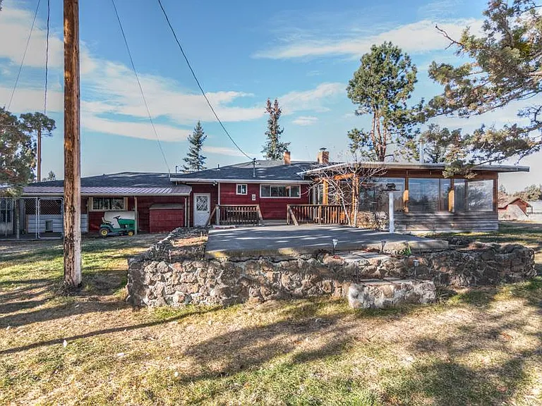63310 Deschutes Market Rd — Photo 20