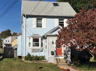 126 Richard St, West Hartford, CT 06119