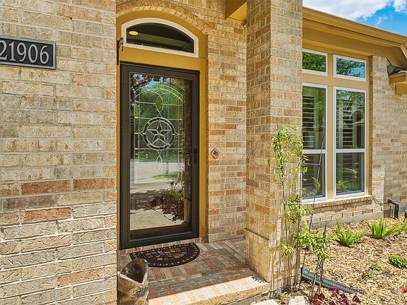 4th image of 21906 Canyonwood Park Ln