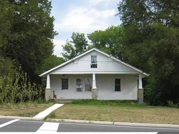 150 College Dr, Blackwood, NJ 08012