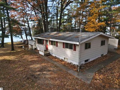 8661 Deadstream Rd, Honor, MI, 49640