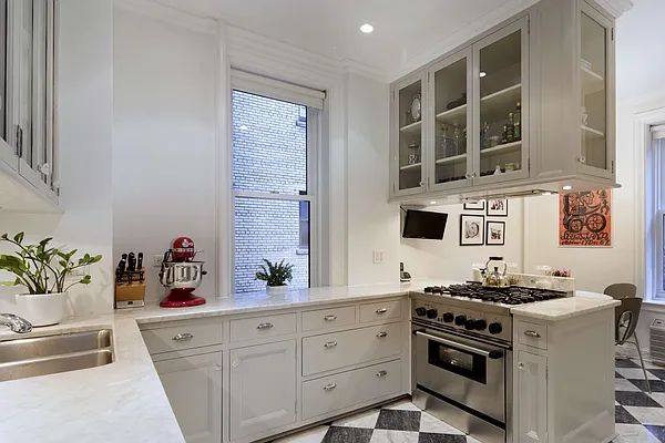 Sold by Brown Harris Stevens | media 3