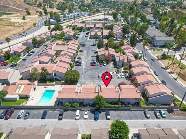 2255 Cahuilla St APT 32, Colton, CA 92324