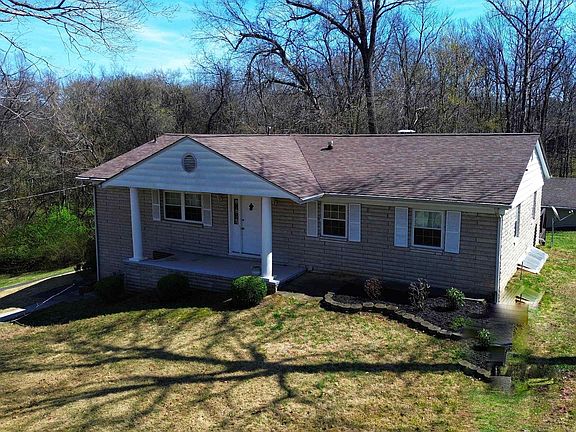 2nd image of 420 Highland Church Rd