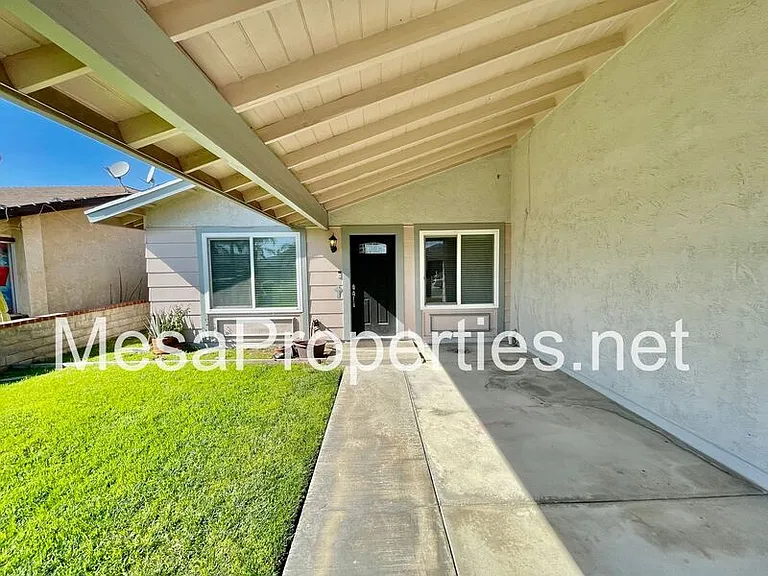 16140 Rosemary Dr — Photo 5