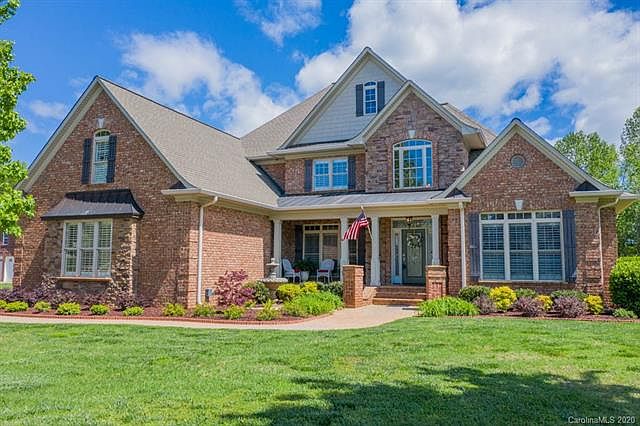 1st image of 312 Wintergreen Ct #69