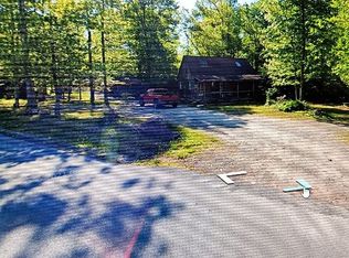 1226 Sunday Rd, Hico, WV 25854