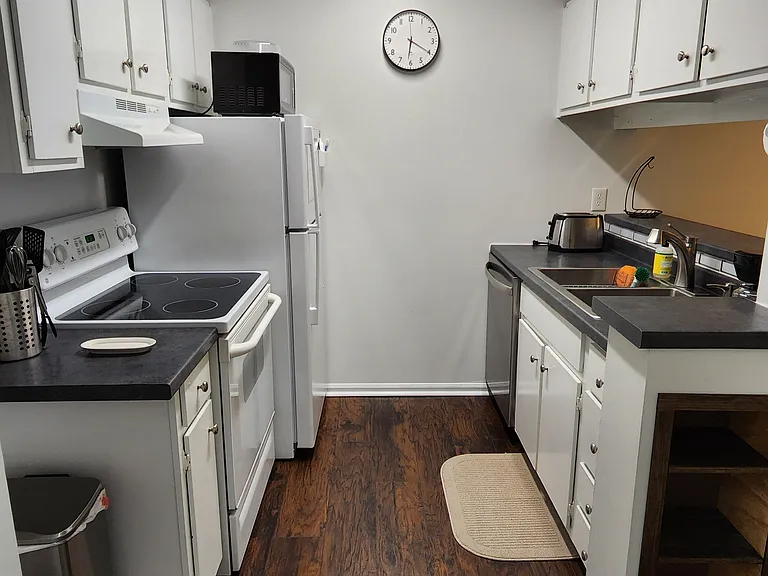 807 W Trinity Ave #240 — Photo 7