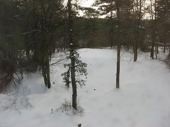 4th image of 1457 Clover Rd