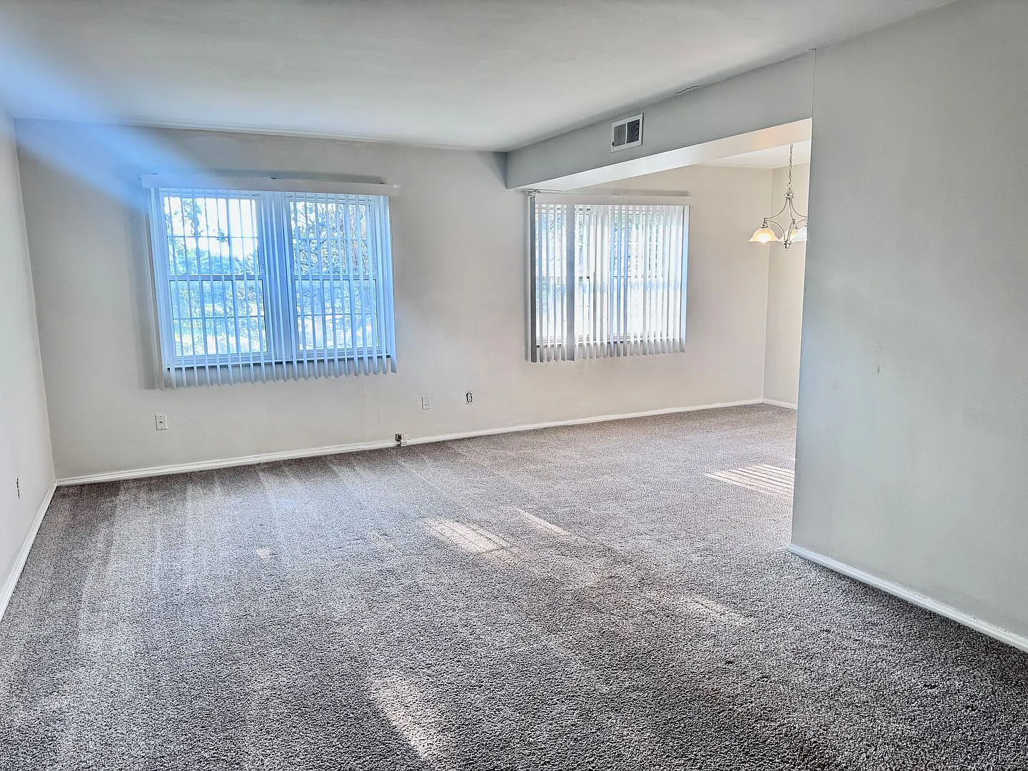 Marchmont Terrace Apartments — Photo 3