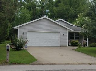 1175 S Morningside Dr, Carbondale, IL 62901