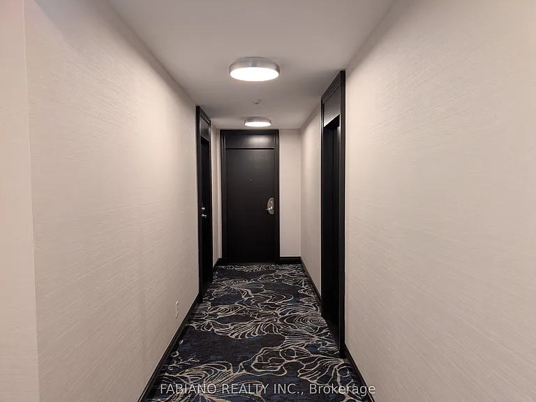 19 Grand Trunk Cres #3302 — Photo 20