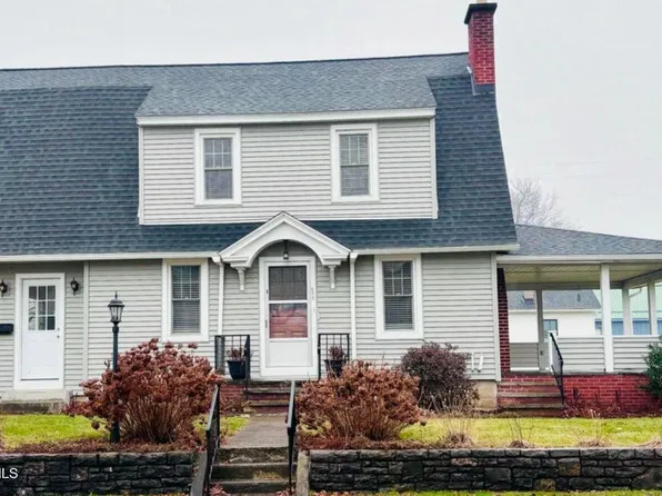 265 Walnut St, Mifflinburg, PA 17844