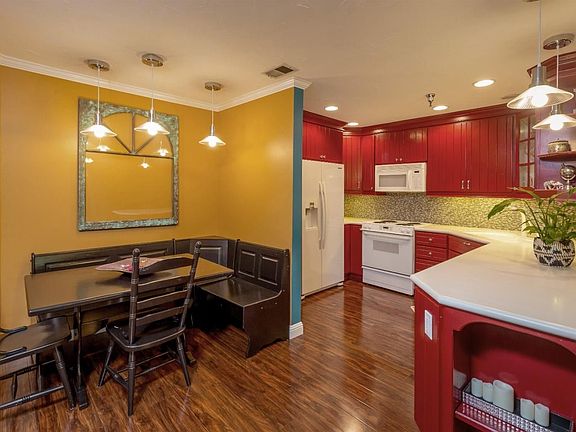 5th image of 1600 La Terrace Cir #1608