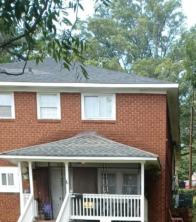 2 bed, 1100 sqft, $1,400 — Photo 1