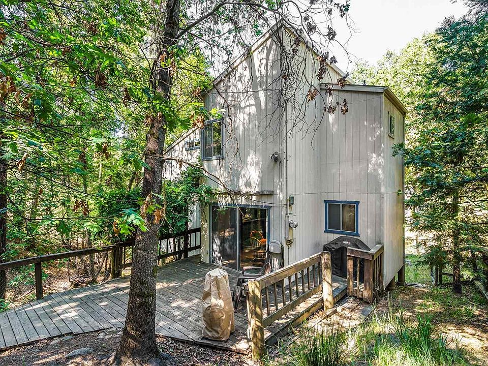1st image of 23344 Mountain Dr