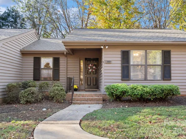 383 Sweetgum Dr, Fort Mill, SC 29715