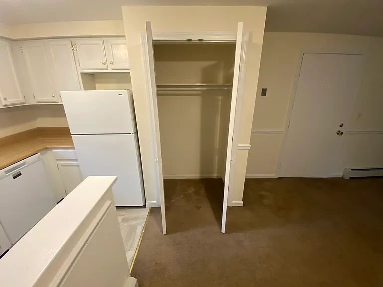 23 Glenwood Ave #14 — Photo 13