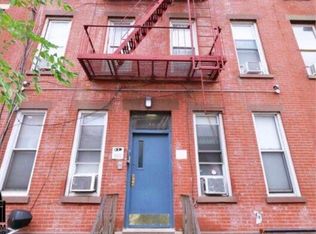 485 Saint Marks Ave APT 1R, Brooklyn, NY 11238