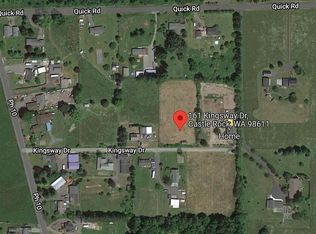 161 Kingsway Dr, Castle Rock, WA 98611