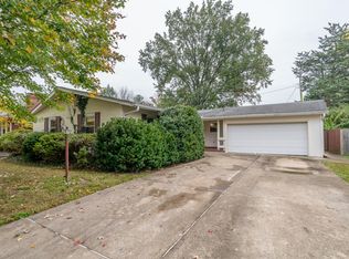 317 Biltmore Rd, Bellewood, KY 40207