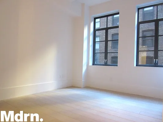 Rented by Mdrn Residential | media 40