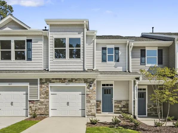 1825 Hinesley Dr, Durham, NC 27703