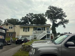 327 Brooklyn Mountain Rd, Hopatcong, NJ 07843
