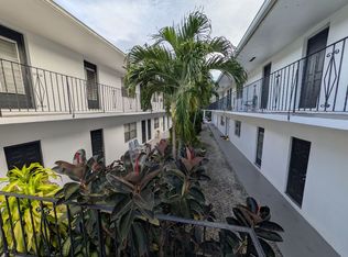 2830 Fillmore St, Hollywood, FL 33020