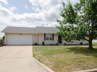 728 S Lipscomb, Republic, MO 65738