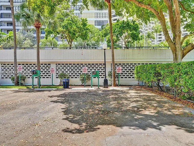 2500 Parkview Dr #1008 — Photo 39