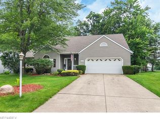 9649 Downers Grove Ct, Strongsville, OH 44136